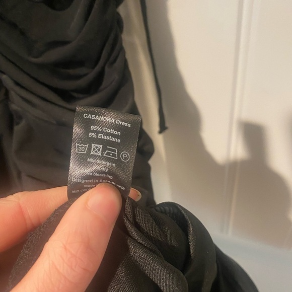 Ow collection Casandra mesh Dress in Black - Picture 11 of 13